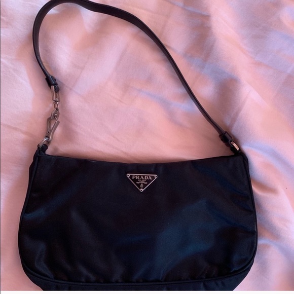 prada pocketbooks handbags